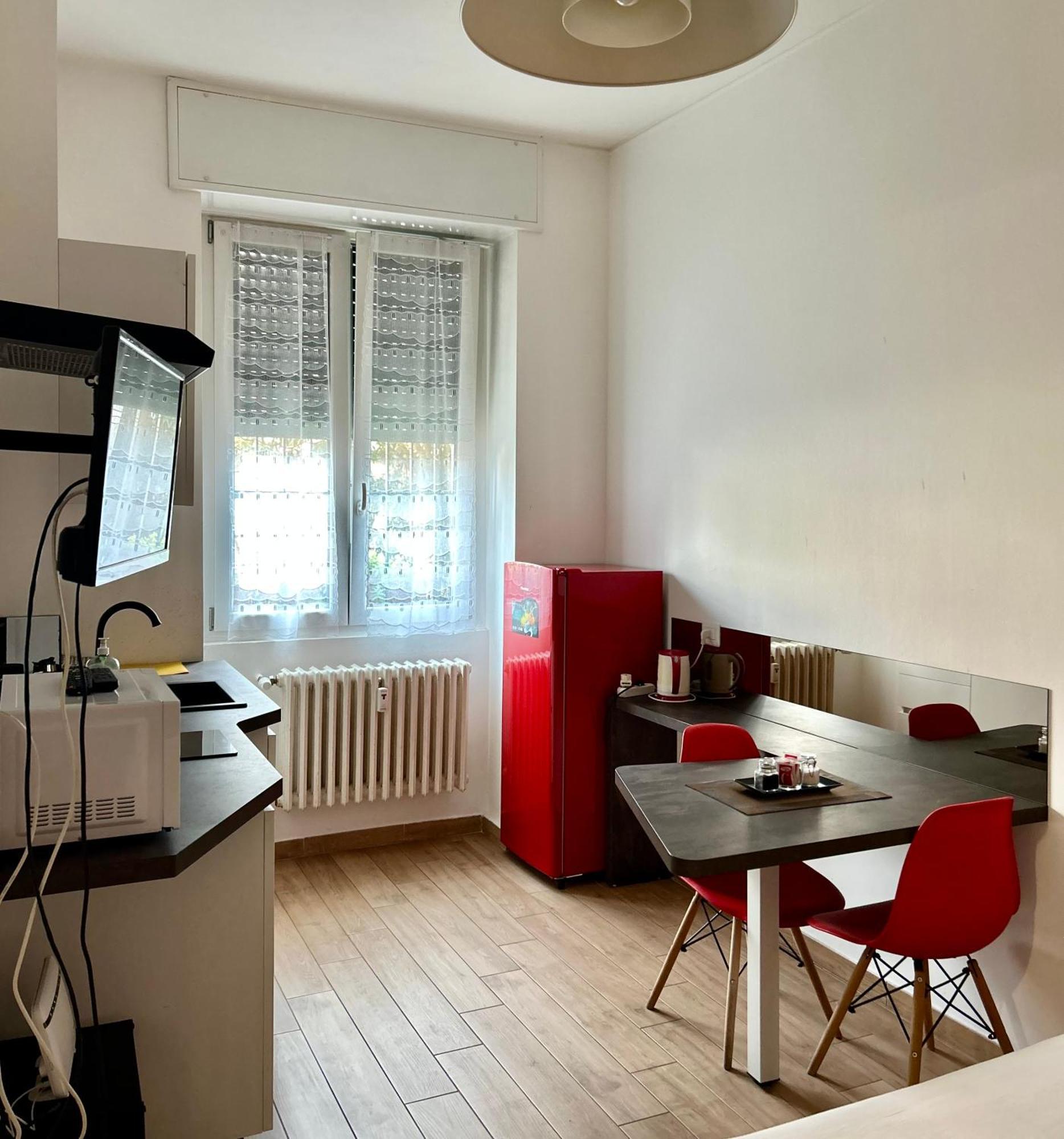 Fully Equipped Design Studio In San Siro มิลาน ภายนอก รูปภาพ
